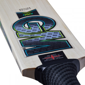 GM Aion Cricket Bat 